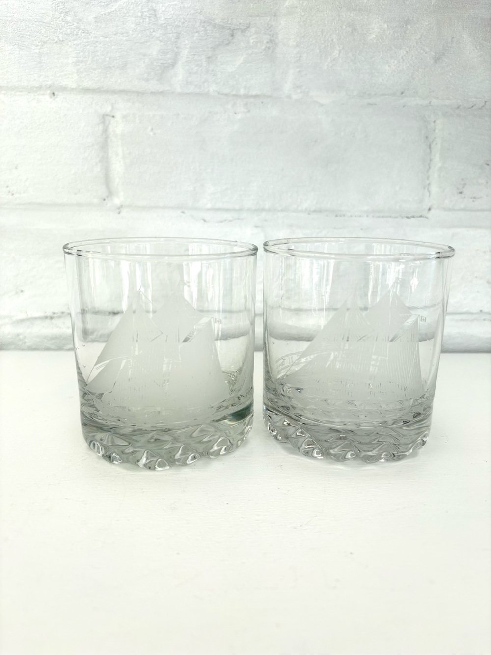 Bluenose II  Whiskey Glass Ship Etched Tumbler Barware 3.5” Set Of 2 Nautical